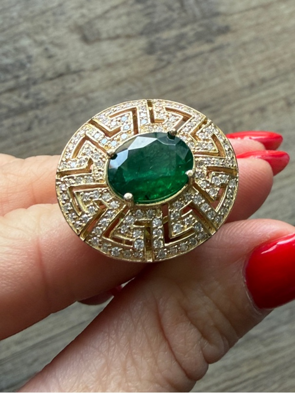 14k Gold Ring with Emerald Green Center and Pavé Accents